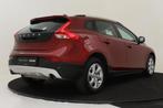 Volvo V40 CROSS COUNTRY T4 AWD GEARTRONIC MOMENTUM *UNIEK!*, Automaat, 12 maanden, Stof, Euro 6