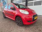 Citroën C1 1.0 5-DRS 2009 Rood, Auto's, Voorwielaandrijving, 4 stoelen, C1, 68 pk