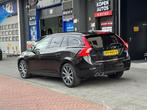 Volvo V60 2.4 D6 Twin Engine R-Design Aut Leer Navi Clima Ca, Auto's, Volvo, Automaat, Euro 6, Zwart, Vierwielaandrijving