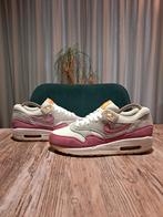 Nike Air Max 1 'Pink Glow' Size 37,5, Kleding | Dames, Schoenen, Wit, Nike, Ophalen of Verzenden, Sneakers of Gympen