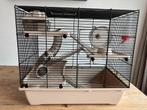 Hamsterkooi beige met zwart, 3 verdiepingen incl assecoires, Dieren en Toebehoren, Kooi, Gebruikt, Minder dan 75 cm, Hamster