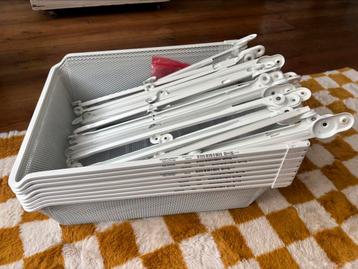 8x IKEA manden (50x58) incl. rails – zo goed als nieuw beschikbaar voor biedingen