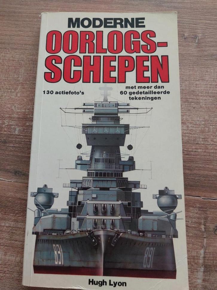 Moderne Oorlogsschepen - Hugh Lyon, Boeken, Oorlog en Militair, Gelezen, Marine, 1945 tot heden, Ophalen of Verzenden