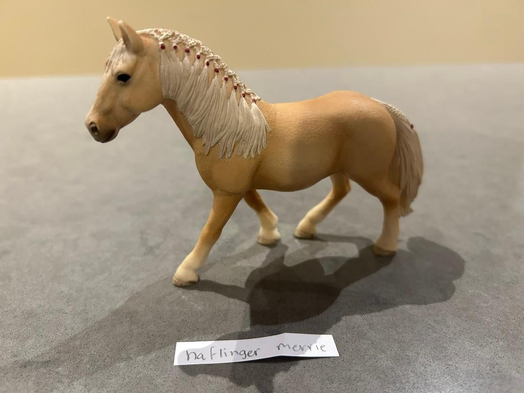 Schleich Haflinger merrie, Verzamelen, Ophalen of Verzenden, Zo goed als nieuw, Paard, Beeldje of Figuurtje