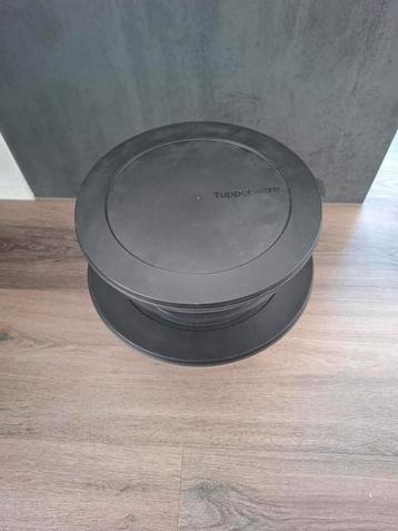 Nieuw Tupperware schalen 4 & 6 liter beschikbaar voor biedingen