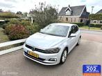 Volkswagen Polo 1.0 TSI 95PK HIGHLINE CARPLAY NAVIGATIE CLIM, Voorwielaandrijving, Stof, Gebruikt, Start-stop-systeem