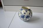 Bolvaasje van regina holland, 10cm hoog., Antiek en Kunst, Antiek | Keramiek en Aardewerk, Ophalen of Verzenden