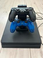 Playstation 4 met 2 controllers., Spelcomputers en Games, Ophalen of Verzenden, Zo goed als nieuw, Met 2 controllers, Original
