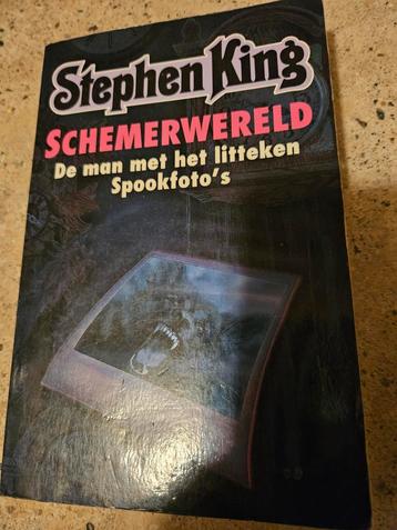 Stephen King - Schemerwereld beschikbaar voor biedingen