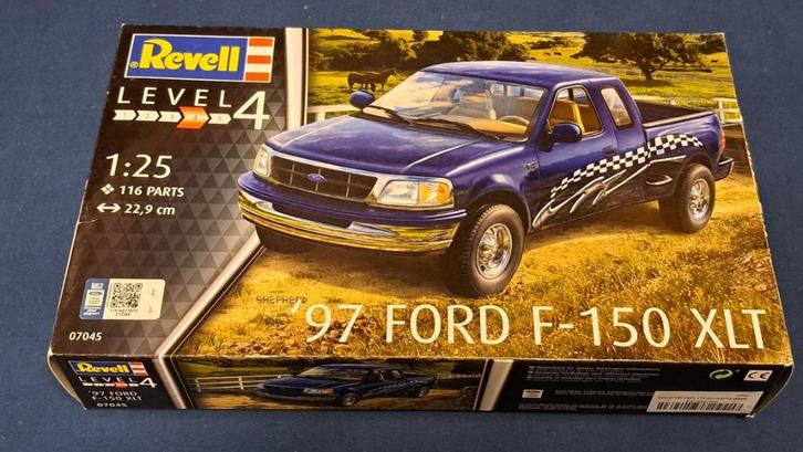 Revell 07045 Ford F-150 XLT 1 1997 1:25 Bouwdoos, Hobby en Vrije tijd, Modelbouw | Auto's en Voertuigen, Zo goed als nieuw, Auto