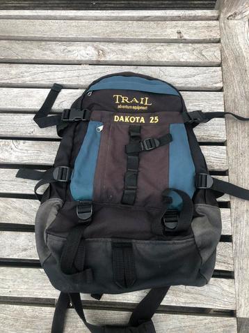 Rugzak 25 liter Trail adventure equipement beschikbaar voor biedingen