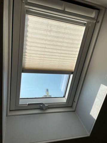 VELUX plissé gordijn – topstaat, type FHL CK02 (55x78 cm)  beschikbaar voor biedingen