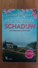 Twee boeken van de zeven zussen, Ophalen of Verzenden, Gelezen, Lucinda Riley, Nederland