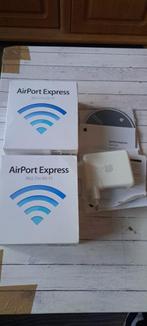 Aangeboden 2x Apple Airport Express 802.11n Wi-Fi !!!, Computers en Software, Routers en Modems, Ophalen, Gebruikt, Router, Apple Airport Express