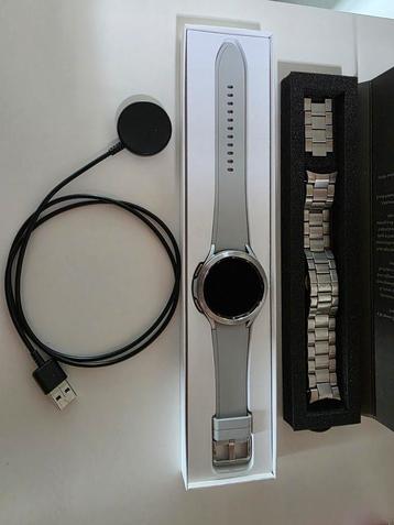 Galaxy Watch 4 Classic beschikbaar voor biedingen