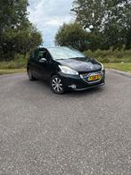 Peugeot 208 1.4 E-hdi 50KW/68PK 2-TR 3-D 2013 Zwart, Stof, 725 kg, 4 cilinders, Origineel Nederlands