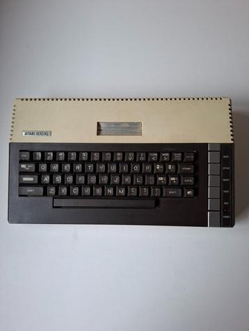 Atari 800XL beschikbaar voor biedingen
