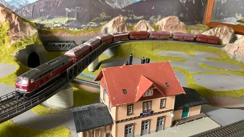 Marklin diesellocomotief BR 218 mfx met 8 wagons, Hobby en Vrije tijd, Modeltreinen | H0, Zo goed als nieuw, Locomotief, Wisselstroom