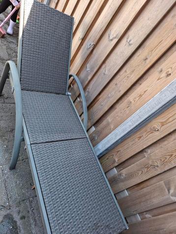 Ligbed beschikbaar voor biedingen