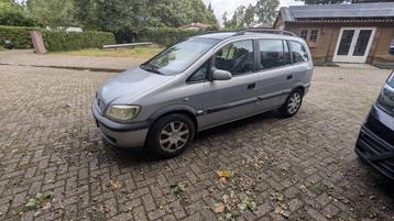 Opel Zafira 1.6 16V 2002 Grijs gekeurd tot juni 2026 beschikbaar voor biedingen
