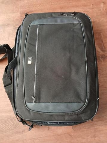 Case Logic Laptoptas 15 inch - Zwart beschikbaar voor biedingen