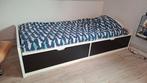 1 persoons IKEA bed met lades, Huis en Inrichting, Slaapkamer | Bedden, Ophalen, Gebruikt, 90 cm, Eenpersoons