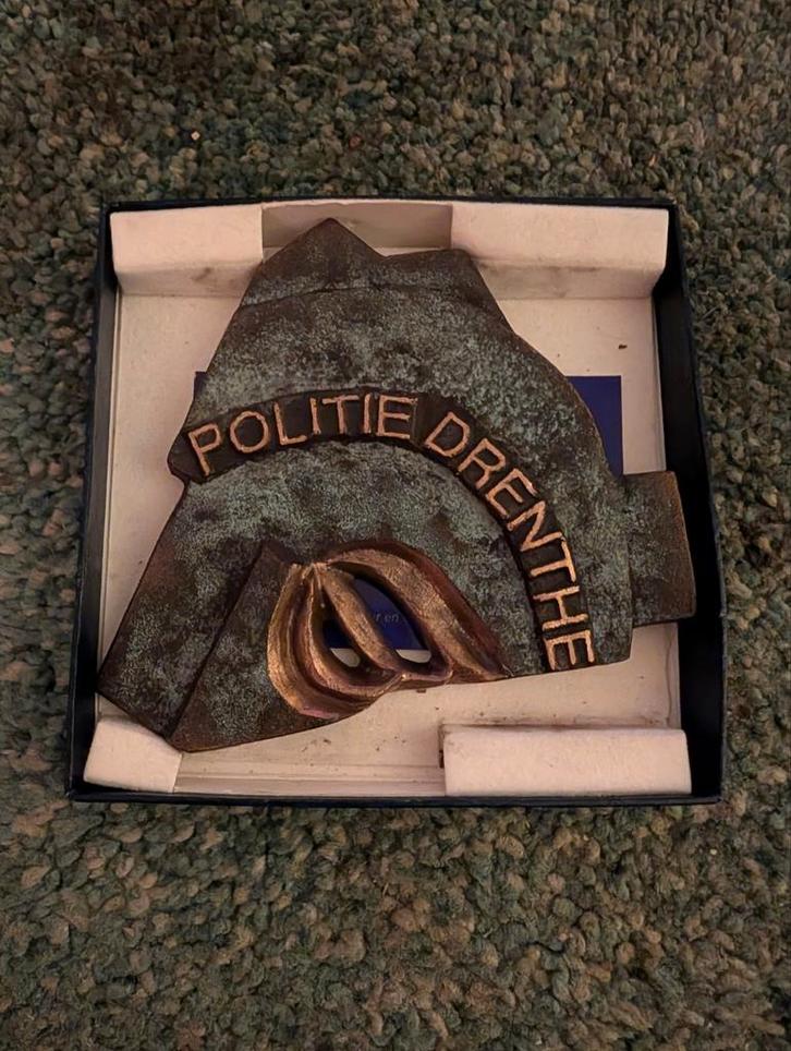 Politie Drenthe Kunstobject - AtelieR Tine Mersmann, Antiek en Kunst, Curiosa en Brocante, Ophalen of Verzenden
