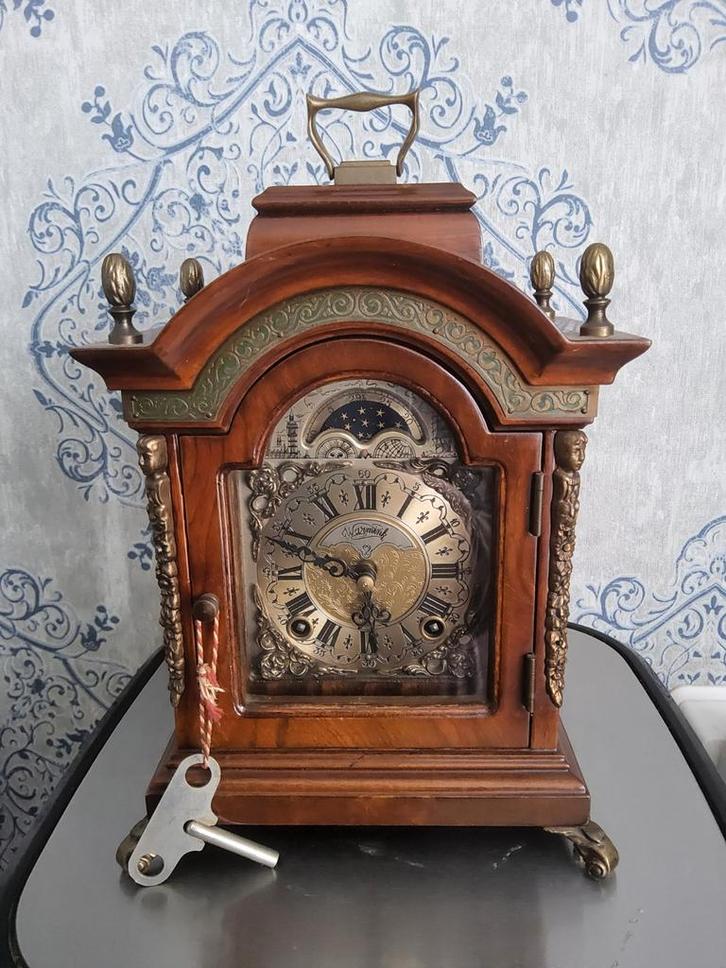 Antieke Wuba Tafelklok met Maanstand, Antiek en Kunst, Antiek | Klokken, Ophalen of Verzenden