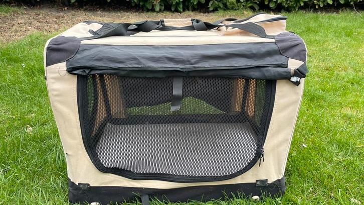 Hondenbench inklapbaar., Dieren en Toebehoren, Hondenbenches, Gebruikt, Ophalen of Verzenden