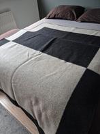 H&M plaid NIEUW, Huis en Inrichting, Ophalen of Verzenden, Nieuw, Eenpersoons, Kussen