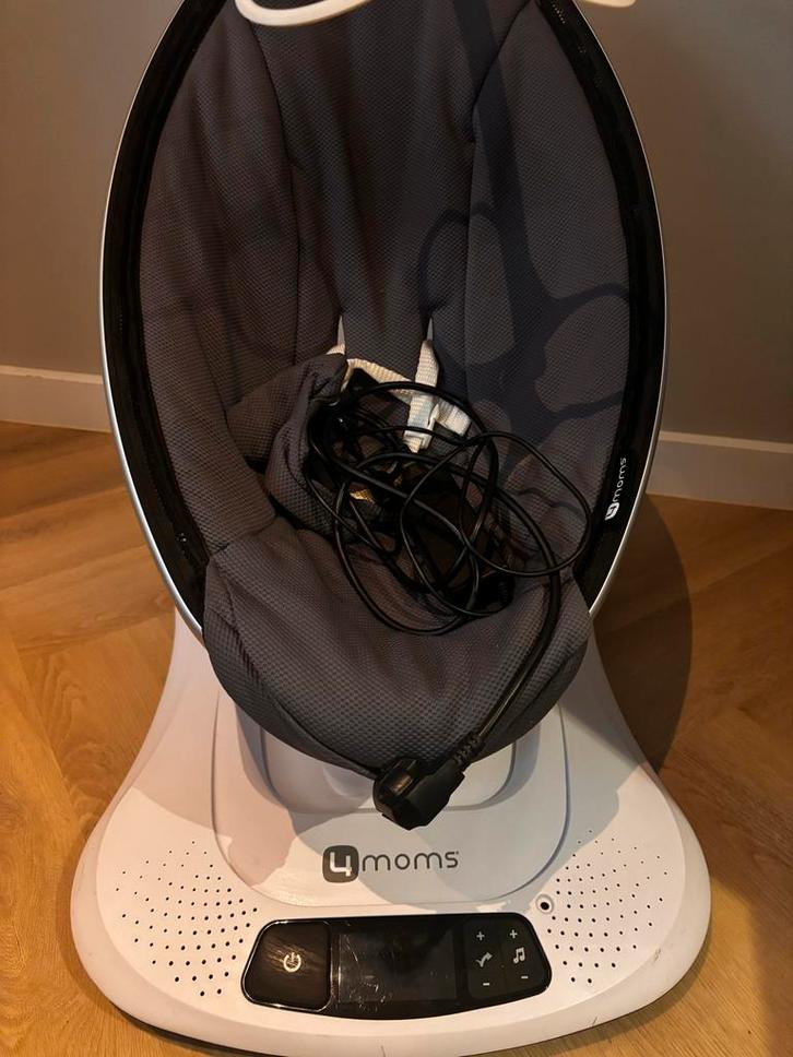 4moms MamaRoo wipstoel, Kinderen en Baby's, Wipstoeltjes, Gebruikt, Wipstoel, Overige merken, Met gordel(s) of riempje(s), Ophalen