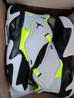 Jordan Max Aura 4, Kleding | Heren, Schoenen, Ophalen, Overige kleuren, Boots, Nieuw