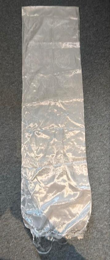 Tibetaanse sjaal beschikbaar voor biedingen