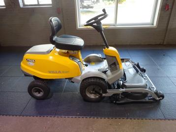 Stiga Villa 12 HST frontmaaier zitmaaier NIEUW MAAIDEK!!! beschikbaar voor biedingen