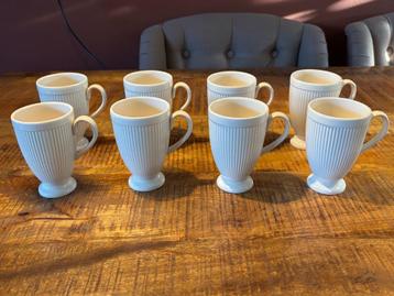 Wedgwood Windsor beker op voet met oor 0,3 ml. Set van 8. beschikbaar voor biedingen