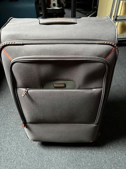 3 Reiskoffers., Sieraden, Tassen en Uiterlijk, Koffers, Zo goed als nieuw, Hard kunststof, 70 cm of meer, Wieltjes, Ophalen