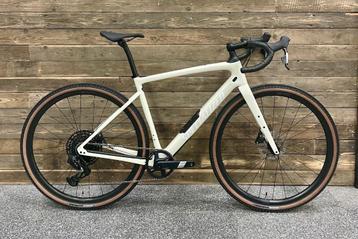 SPECIALIZED DIVERGE COMP CARBON 28 inch 56 cm frame SRAM APE beschikbaar voor biedingen