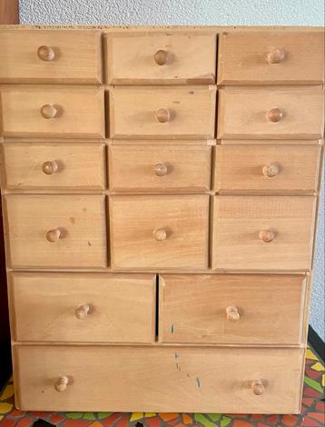 Houten mini ladekastje - 30x38x16 cm beschikbaar voor biedingen