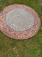 Ronde vloerkleed oud roze hoofd kleur 150 diameter voor 40e, Bruin, Rond, Ophalen of Verzenden, Zo goed als nieuw