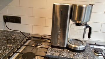 Rvs koffiezetapparaat Russel hobbs beschikbaar voor biedingen