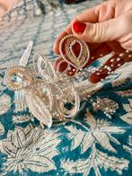 Vintage wit parels pailletten haardecoratie speld accesoire, Ophalen of Verzenden, Zo goed als nieuw, Wit, Accessoires