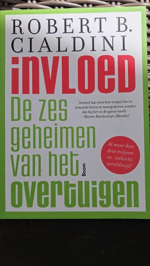 Robert B. Cialdini - Invloed, Boeken, Wetenschap, Zo goed als nieuw, Ophalen of Verzenden
