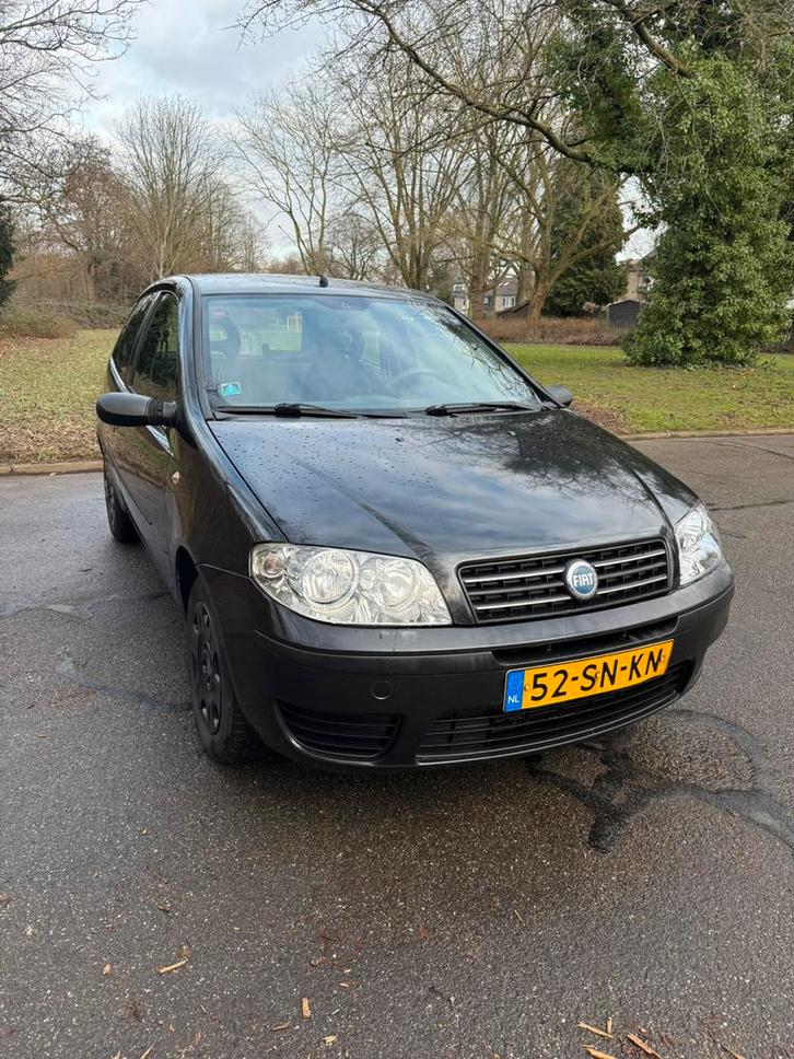 Fiat Punto 1.2 3DR 2006 Zwart NIEUWE APK, Auto's, Fiat, Particulier, Punto, Benzine, B, Hatchback, Handgeschakeld, Origineel Nederlands