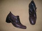 bruine kalfsleren schoenen Revival maat 40, Kleding | Dames, Schoenen, Revival, Schoenen met lage hakken, Bruin, Zo goed als nieuw