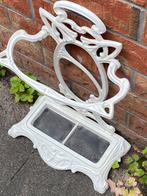 Gietijzeren paraplubak , Jugendstil motief , wit gespoten .., Antiek en Kunst, Ophalen