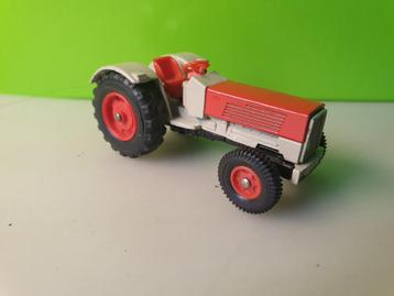 Siku V287 - Hanomag Robust 900 Tractor [beige/rood] 1/55 beschikbaar voor biedingen