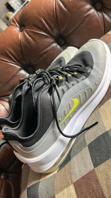 Nike air max 44 zwart/grijs/wit  beschikbaar voor biedingen