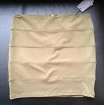 Kaki groen Mooia stretch rok met siernaden maat L Bijenkorf, Kleding | Dames, Maat 42/44 (L), Nieuw, Ophalen of Verzenden, Mooia