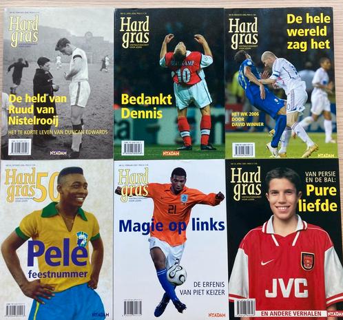 Voetbalboeken - Diverse Hard Gras nummers, Boeken, Sportboeken, Zo goed als nieuw, Balsport, Ophalen of Verzenden