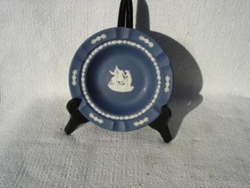 Wedgwood Jasperware navy bleu schaaltje beschikbaar voor biedingen